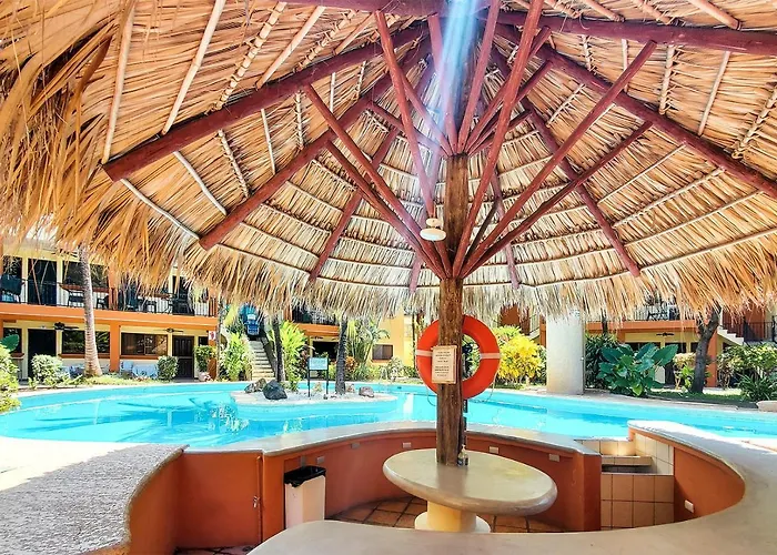 Cocomarindo #94, Huge Pool * Coco